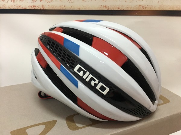 大得価，送料無料 GIRO SYNTHE ジロ シンセ 超軽量自転車 ヘルメット SIZE:M 55-59cm WhiteRedBlue(Mサイズ)｜売買されたオークション情報、yahooの商品情報をアーカイブ公開 - オークファン 大人用