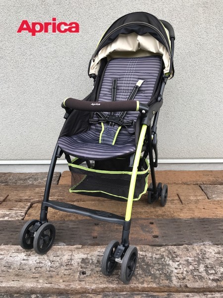 得価，人気 Aprica アップリカ ベビーカー B型ベビーカー Magical Air マジカルエアー 超軽量2.9kg クリーニング済み 7ヶ月 岐阜市発 手渡し可(B型ベビーカー)｜売買されたオークション情報、yahooの商品情報を B型ベビーカー