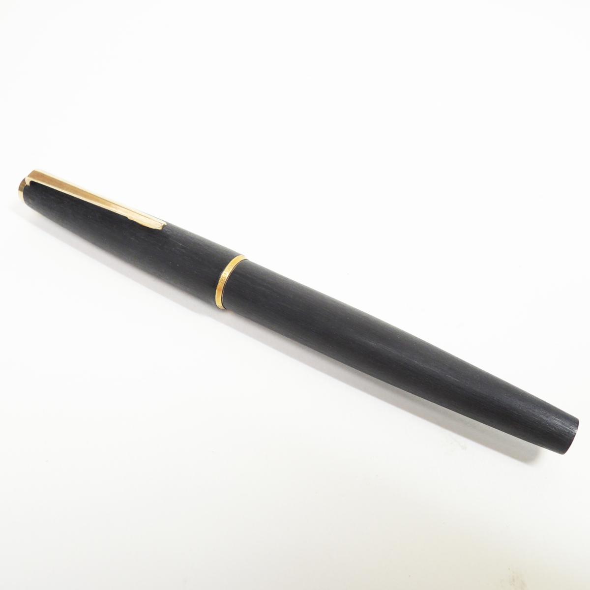 美品 モンブラン No.220 吸入式 M 中字 万年筆 美品 モンブラン No.220 吸入式 M 中字 万年筆 【公式通販】