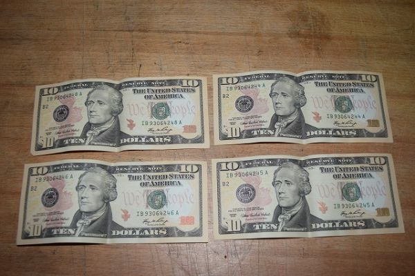  7B63 アメリカ紙幣 10ドル札 4枚セット(世界)｜売買されたオークション情報、yahooの商品情報をアーカイブ公開 - オークファン 世界