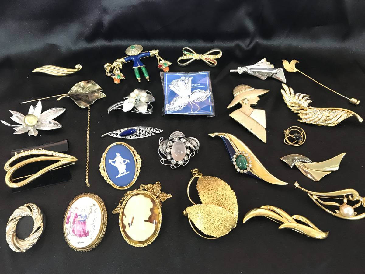 アンティーク レポゼ細工 手彫り 大型 三層シェルカメオブローチ 