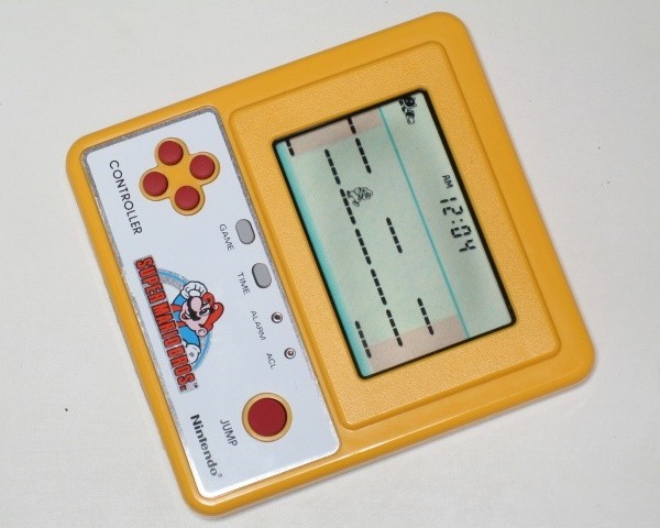 任天堂 ゲームウォッチ スーパーマリオブラザーズ ディスくん ケース