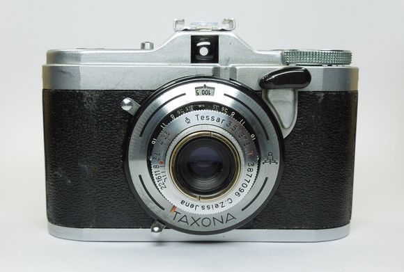 ZEISS IKON TAXONA ツアイス イコン タクソナ Tessar 3.5/37.5 ( ) IKON ZEISS タクソナ ☆ZEISS ジャンク真四角写真が撮れる！ツァイスイコンTENAX の連番