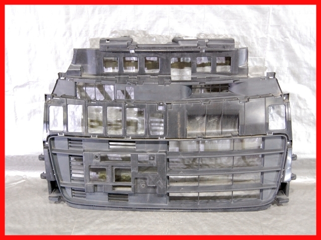 【超激得，正規品】 17699 MK32S スペーシア 前期 純正 フロント ロアグリル 71771-81M0(フロント)｜売買されたオークション情報、yahooの商品情報をアーカイブ公開 - オークファン スズキ用