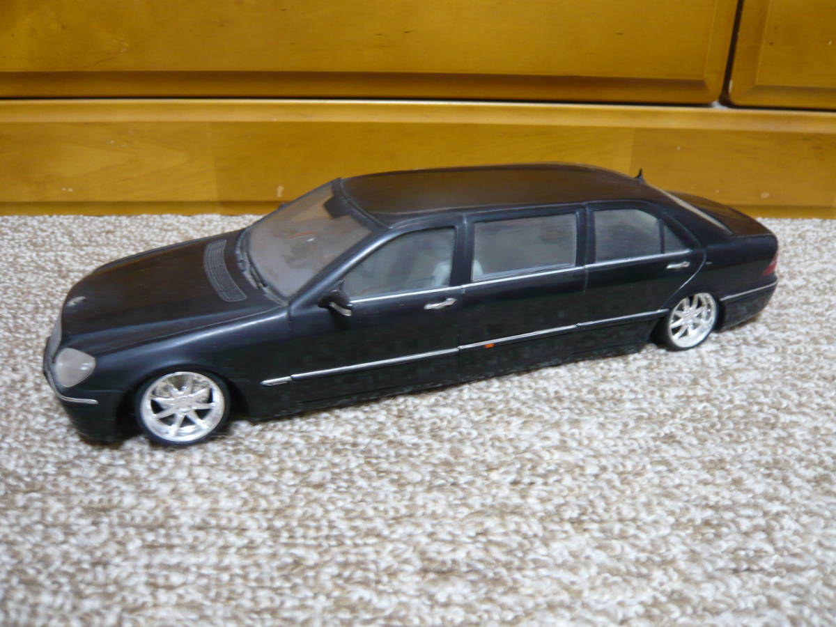 メルセデス・ベンツ Sクラス リムジン W220 1/18 カスタムミニカー 1/18 メルセデスベンツ Sクラス リムジン カスタム メルセデス・ベンツ
