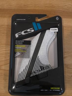 【最安値，大得価】 ＜期間限定 ＞＜２０１８年モデル＞ 送込 FCSⅡ FW ファイヤー ワイヤー トライフィン M(FCSフィン)｜売買されたオークション情報、yahooの商品情報をアーカイブ公開 - オークファン FCSフィン