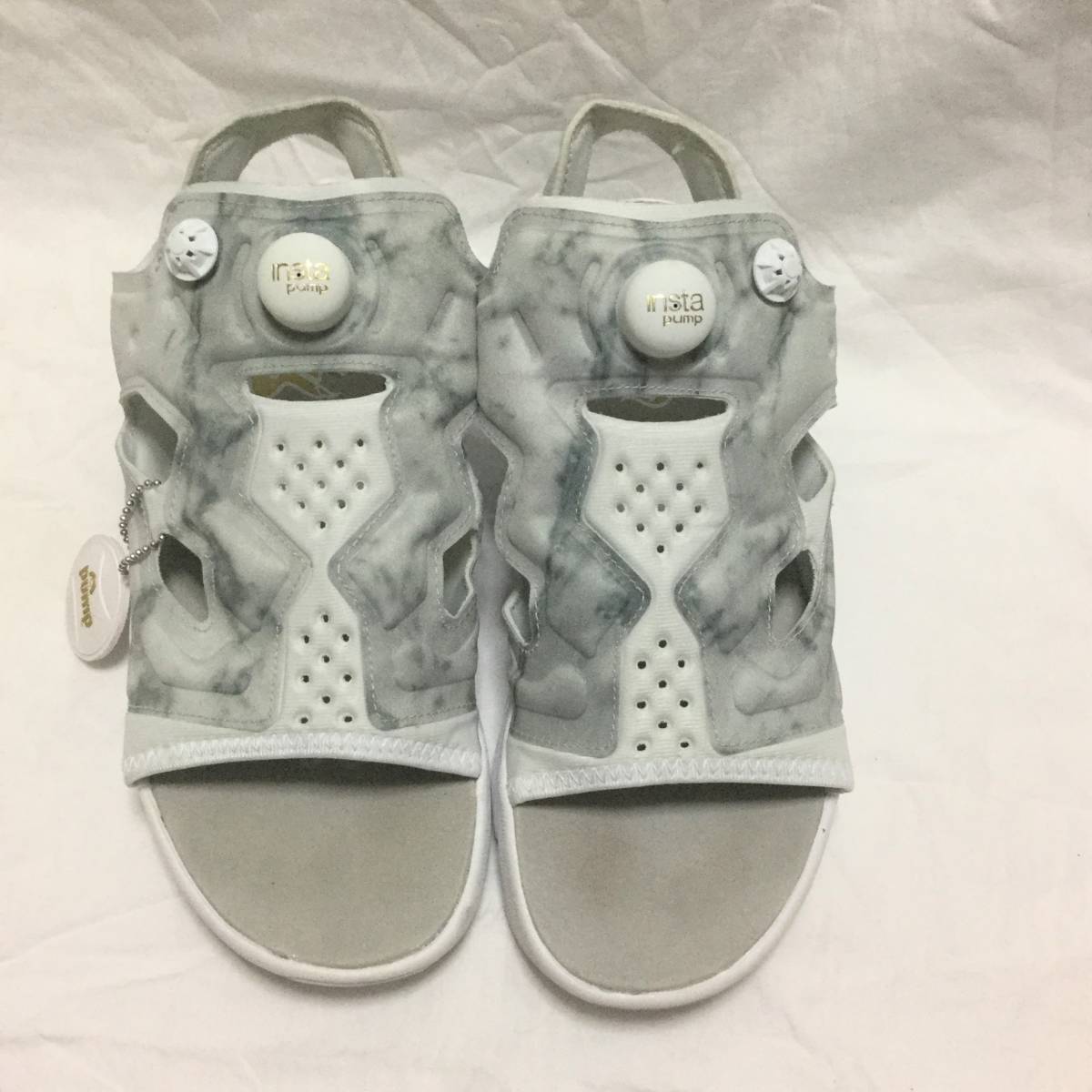 Reebok サンダル インスタ ポンプ フューリー INSTA PUMP FURY SANDAL STEEL WHITE GOLD MET 