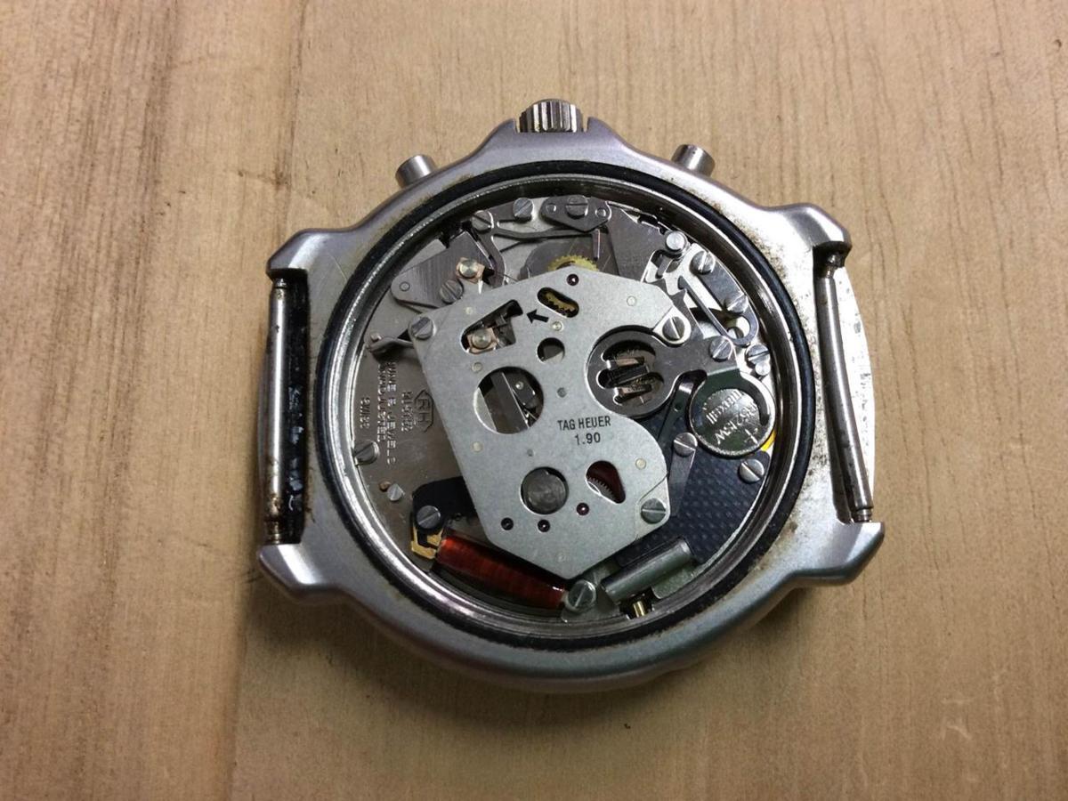 【O-9870】TAG HEUER タグホイヤー フォーミュラ1 471.513 ブラック文字盤 クォーツ 腕時計 本体のみ ジャンク品【千円市場】