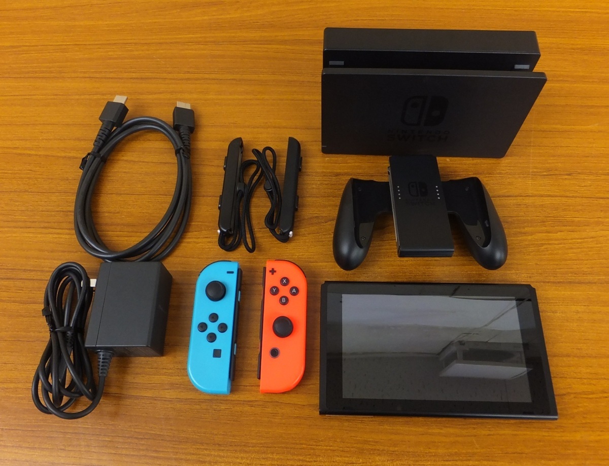 任天堂 Nintendo Switch スイッチ 本体 ネオンブルー/ネオンレッド 中古 S8-85