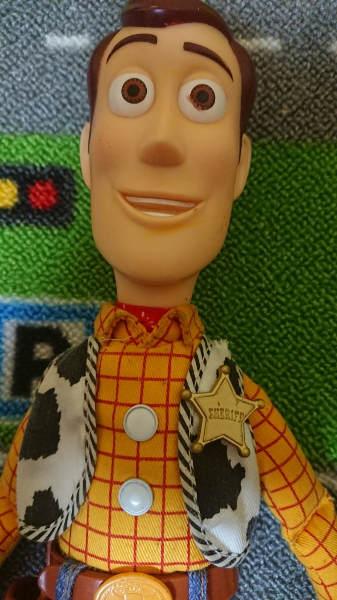 廃盤レア トイ ストーリーリアルサイズmyトーキングアクションフィギュアウッディ バズ ライトイヤーまとめて出品 トイ ストーリー 売買されたオークション情報 Yahooの商品情報をアーカイブ公開 オークファン Aucfan Com