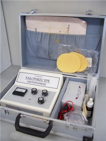 シャンソン イオン導入器 サロンレシピ イオンフォレーゼ 美顔器  