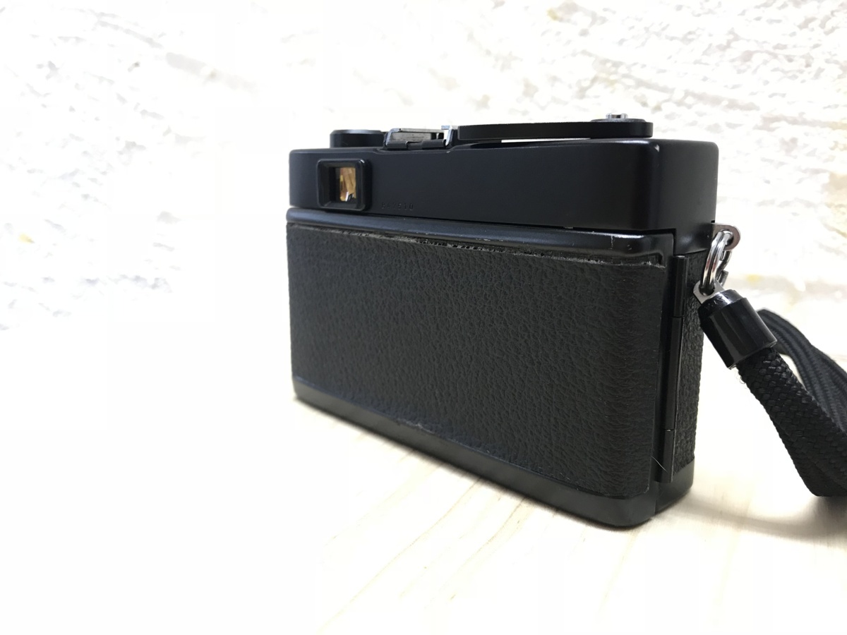 KONICA C35 Flash matic ブラック / HEXANON 1:2.8 35mm / 中古