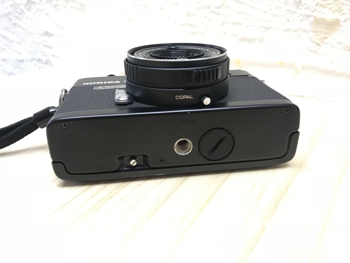 KONICA C35 Flash matic ブラック / HEXANON 1:2.8 35mm / 中古