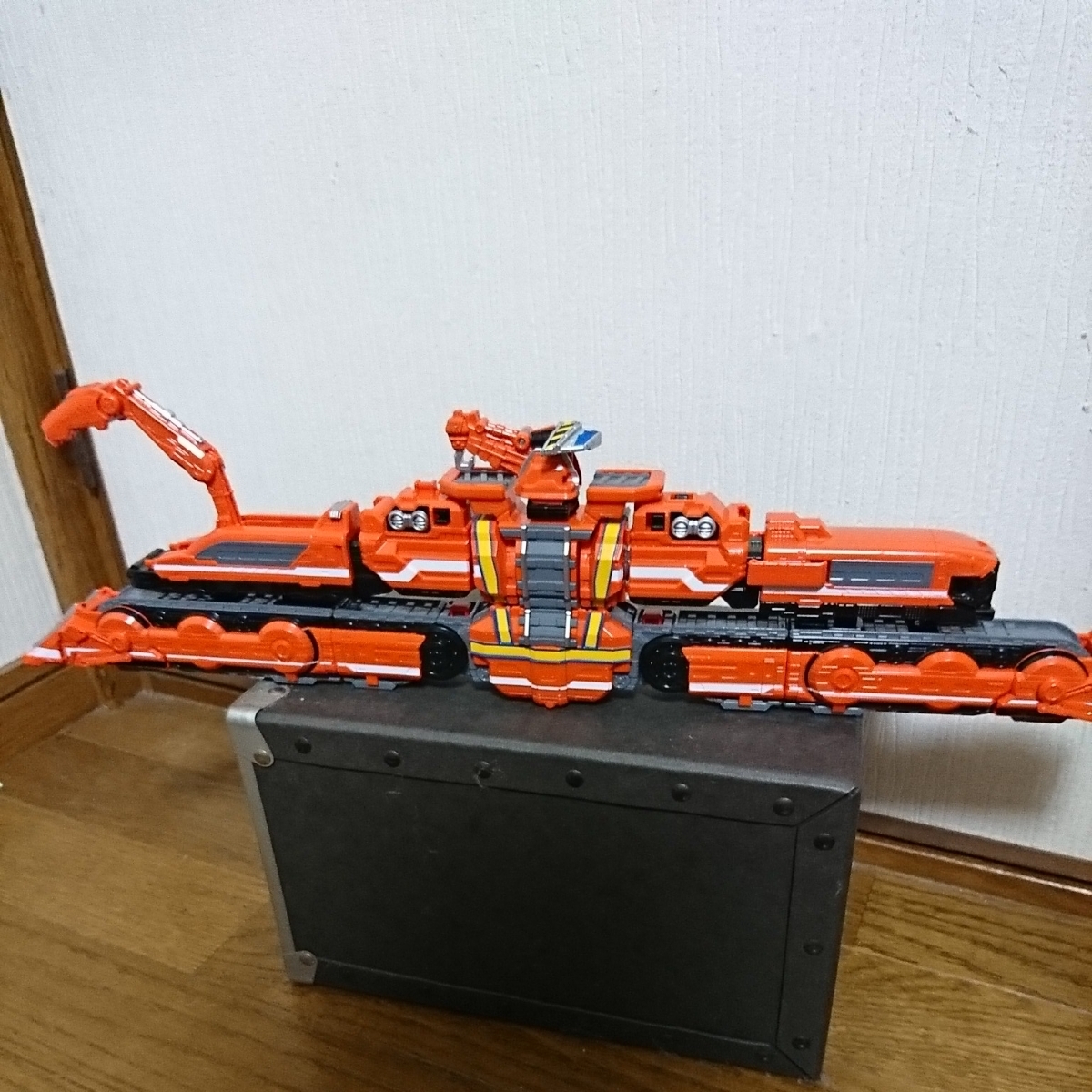 Dx ビルドダイオー 烈車戦隊トッキュウジャー 列車合体 6号専用トッキュウレッシャー 戦隊シリーズ 売買されたオークション情報 Yahooの商品情報をアーカイブ公開 オークファン Aucfan Com