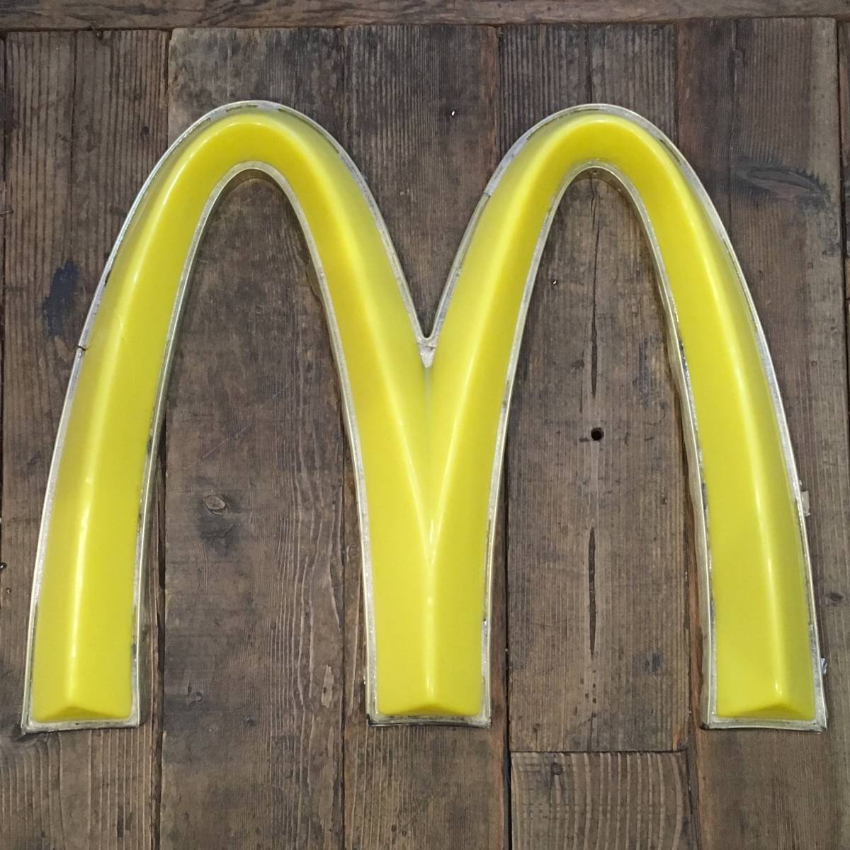 マクドナルド 看板 ゴールデンアーチ Yahoo!オークション - サイン