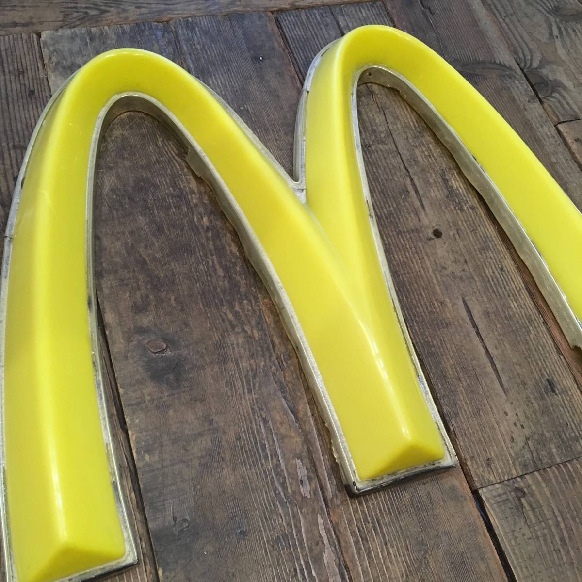 マクドナルド 看板 ゴールデンアーチ Yahoo!オークション - サイン
