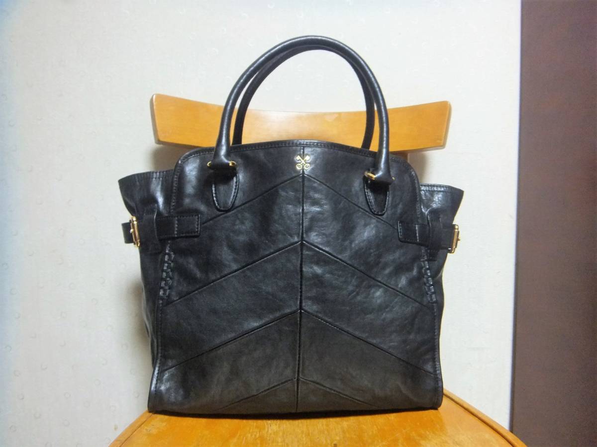 サザビー SAZABY 黒 型 アイボリー 型押し加工 極美品◎SAZABYサザビー 