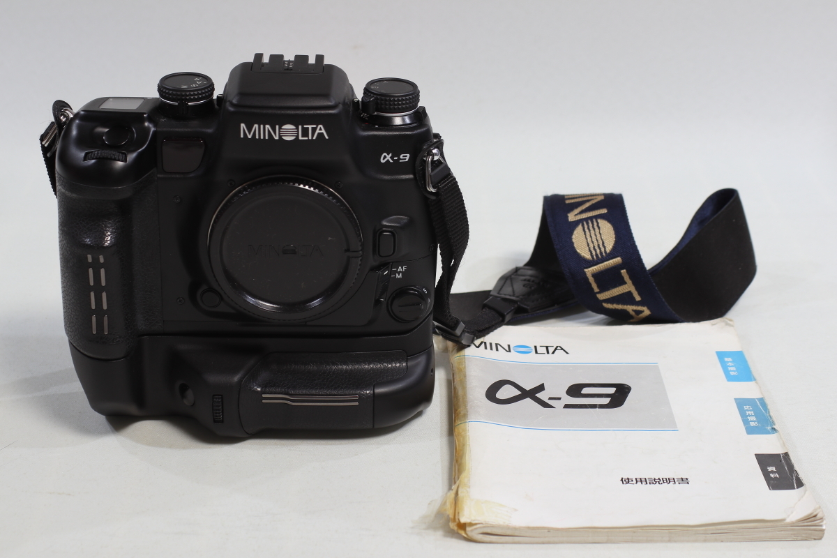 美品 | 動作正常 】 MINOLTA フィルムカメラ α-7 ボディ ＋ バッテリー