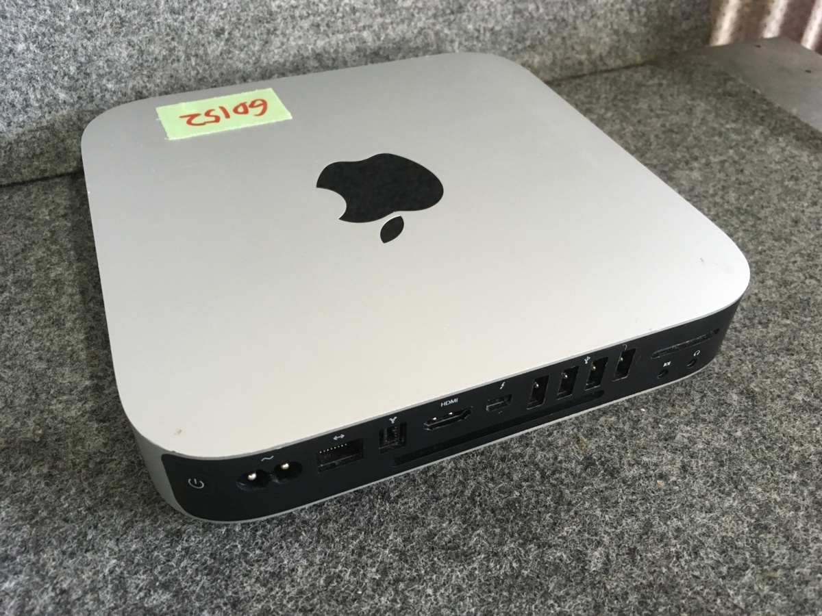 マック ミニ Mac mini A1347 CPU 不明 8GB 通電のみ確認 他は未確認
