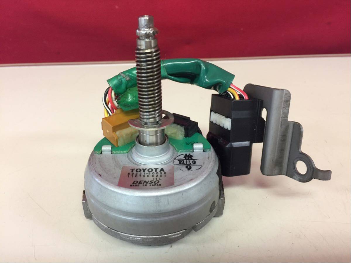 F0048 動作保証!! 中古 セルシオ UCF30 UCF31 前期 後期 89231-50050 