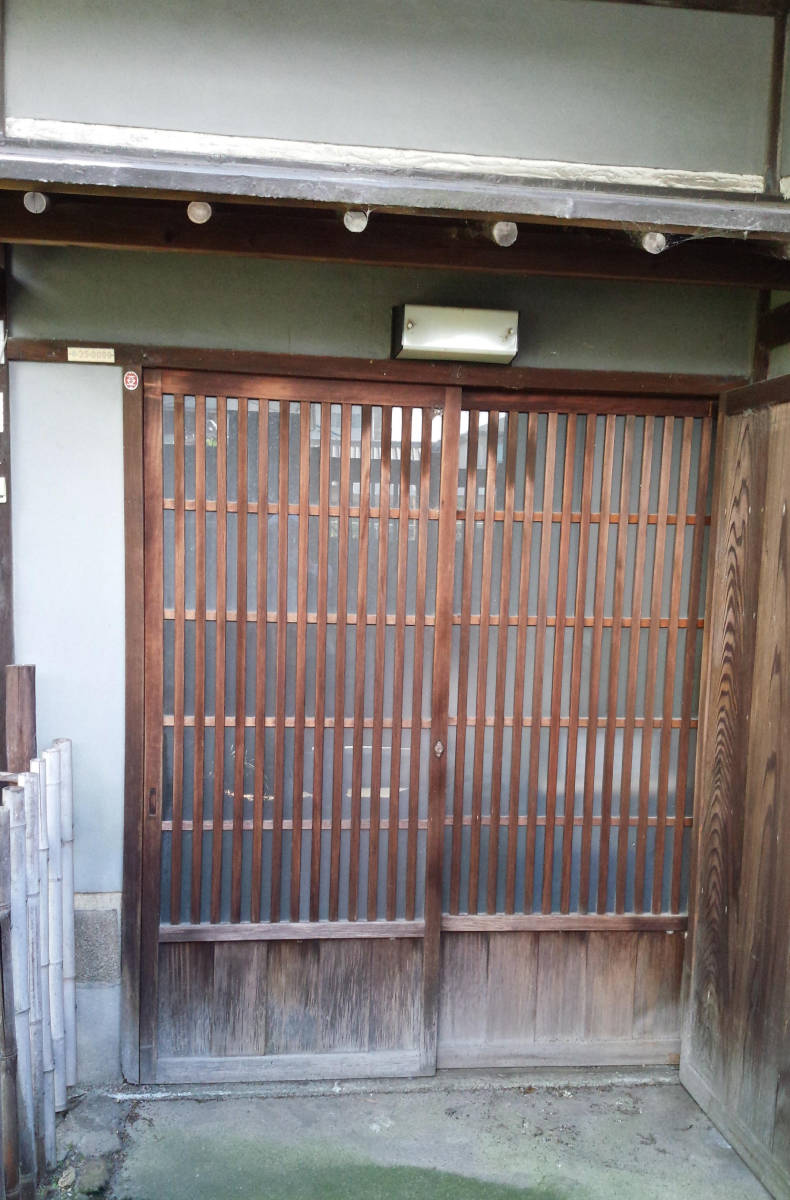 格子戸 2枚 引き戸 木製格子戸 木製建具 引違い戸 窓格子戸 千本 古 