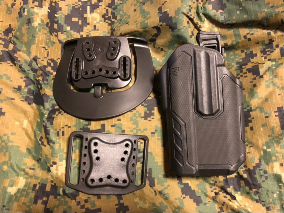 BLACKHAWK OMNIVORE マルチフィットホルスター レプリカ 【公式通販】