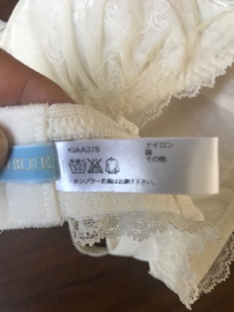 KID BLUE | STANDARD[ソフトブラジャー(ノンワイヤー)] 25フラワーJQ[ノーマルショーツ] ピンドットフラワー 新品未使用＊KID BLUE＊レース＊ソフトブラジャー・ノーマルショーツR＊セット＊白＊ホワイト＊キッドブルー