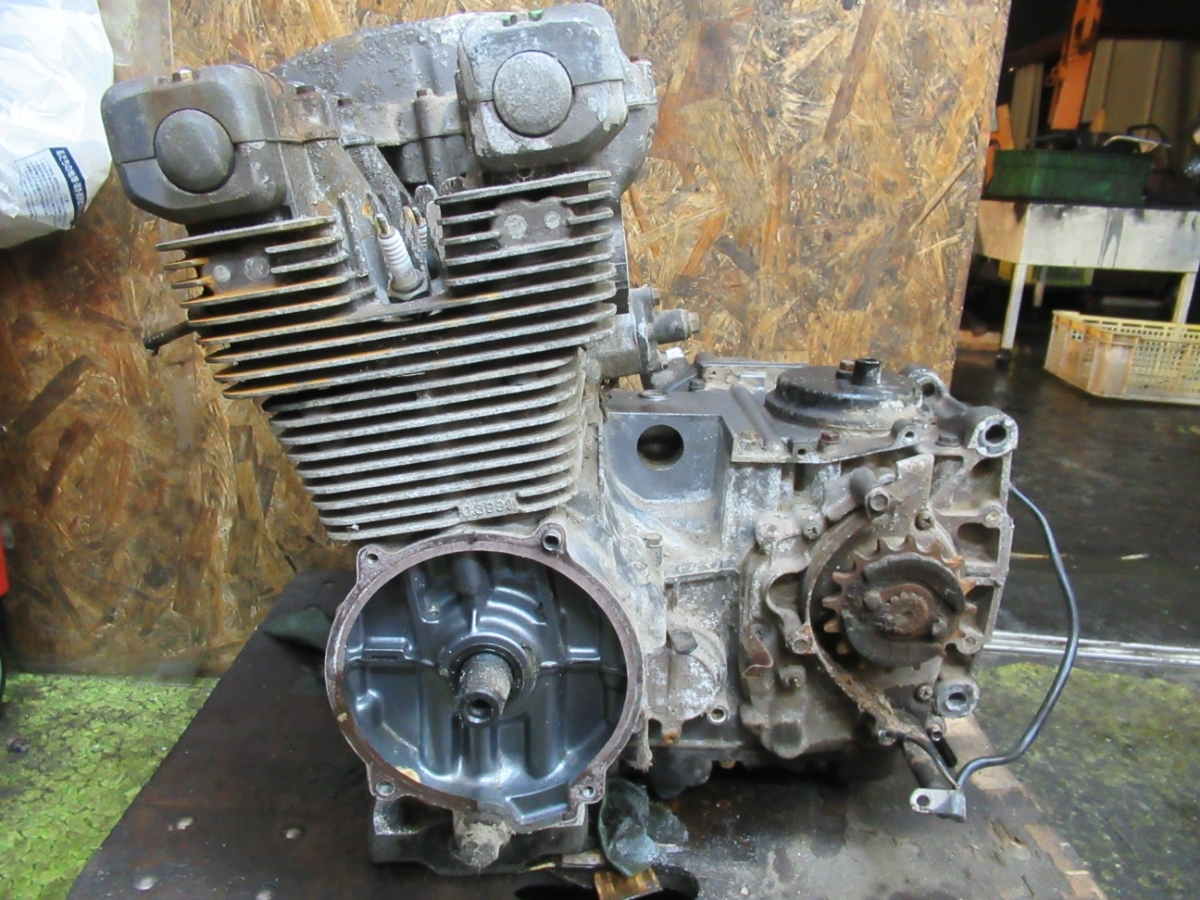 即配可 KAWASAKI GPZ400F純正小物入れ 車載工具 ツールボックス ZX400A-008 検索#Z400FX#Z400GP#ゼファー400#E-42