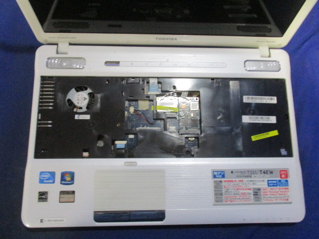 東芝 Qosmio T551/T4EW Celeron B815 1.6GHz 2GB ブルーレイ ノート ジャンク N64835