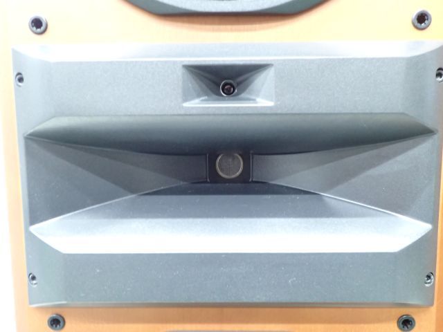 JBL - S3800 Seriesの特長 ヒビノマーケティング Watch JBL スピーカー