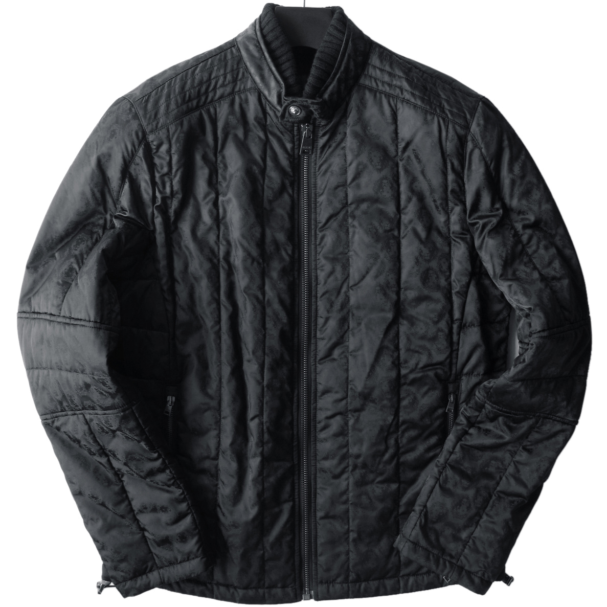 ◆新品 本物◆VERSACE - VERSUS -　キルティング ブルゾン　9万7千円 ◆◆◆