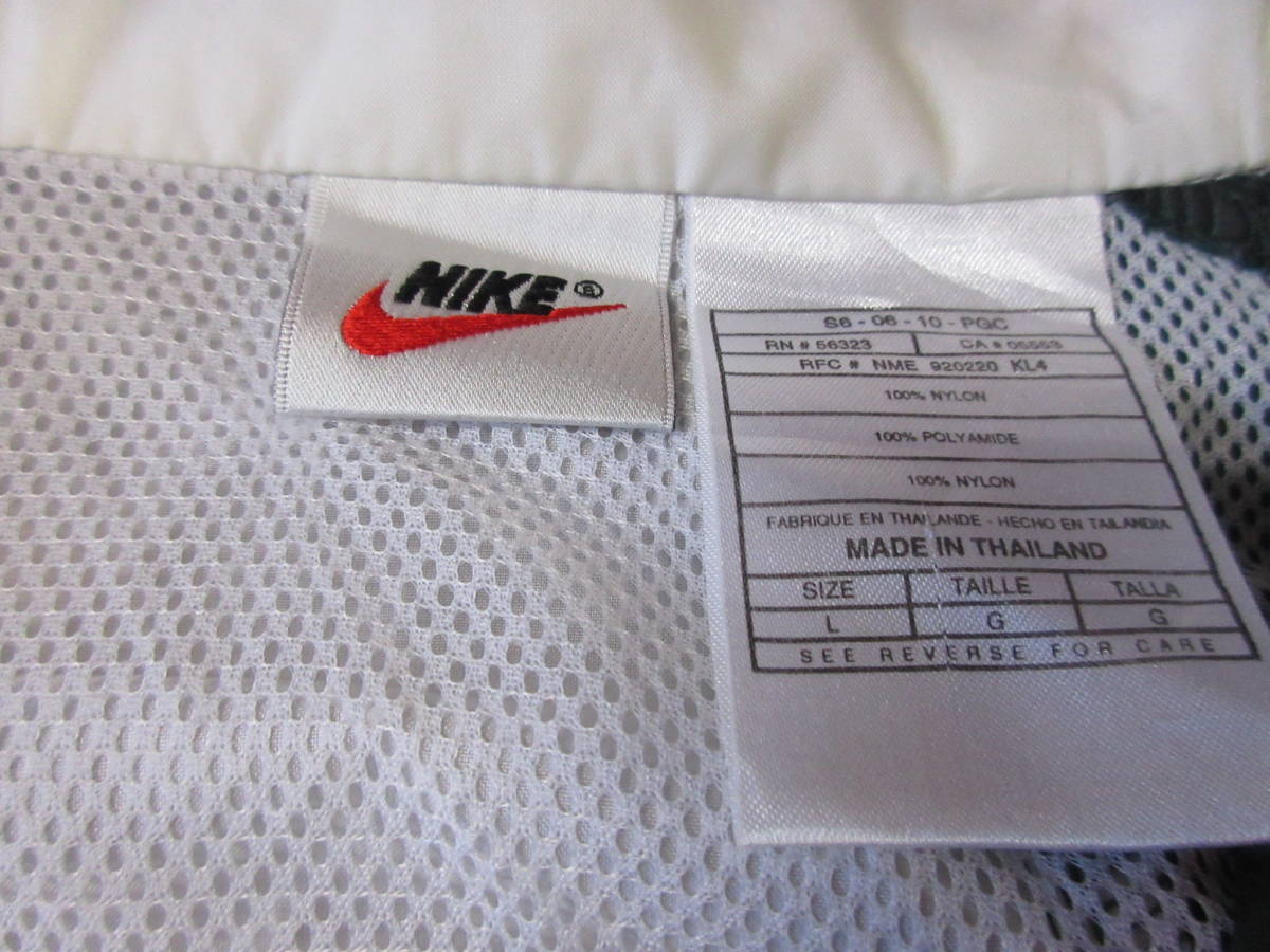 90s NIKEナイロンジャケット 緑x黒x白 Lサイズ 好配色 ウィンド 