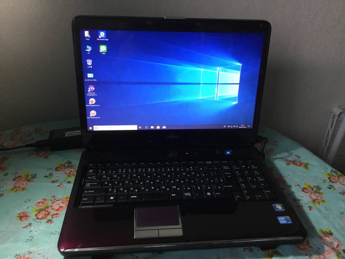 爆速SSD(新品) Core i5 最新Windows 10 富士通 AH550/5A メモリ 4GB 