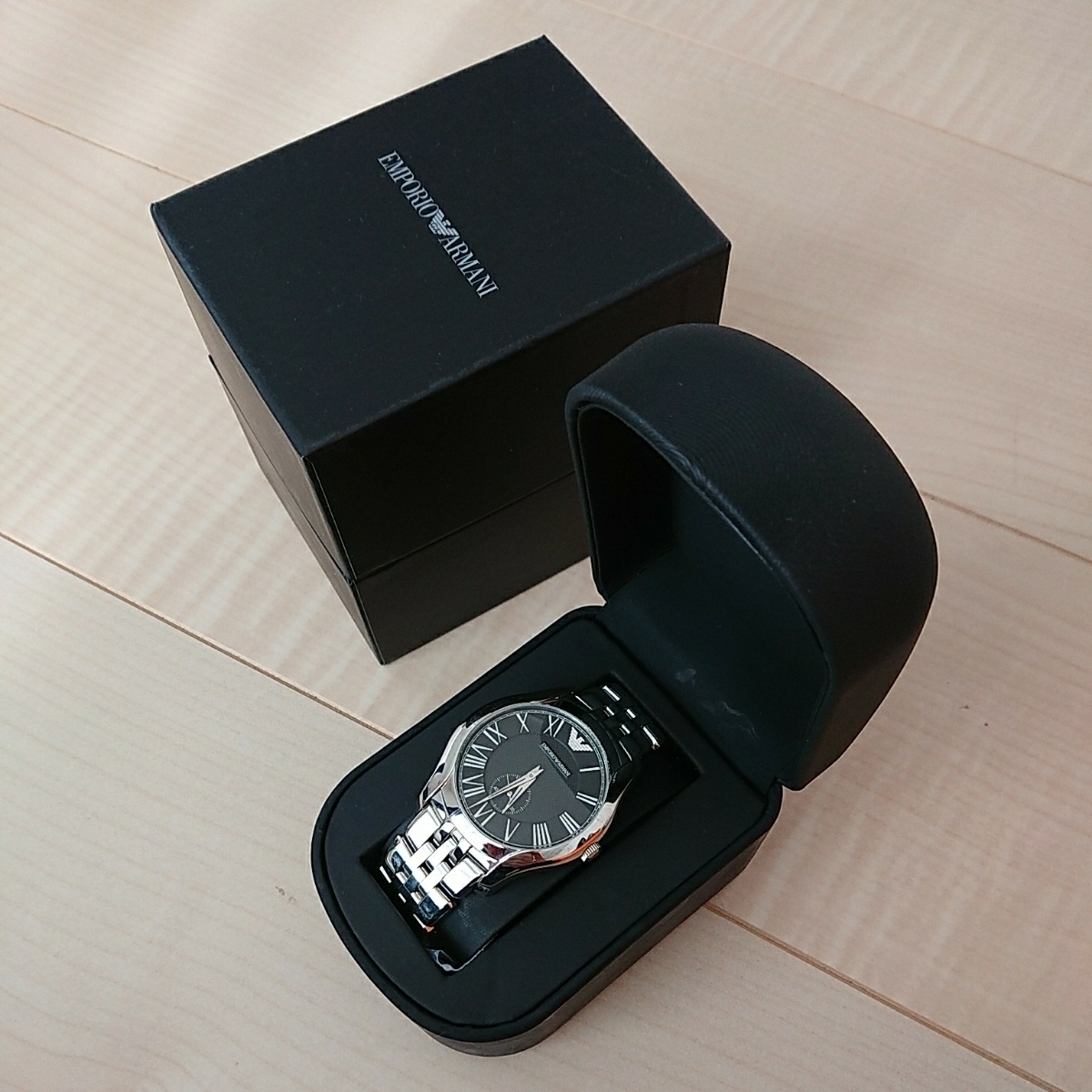 海外直送品 EMPORIO ARMANI アルマーニ 美品！メンズウォッチ保証書付