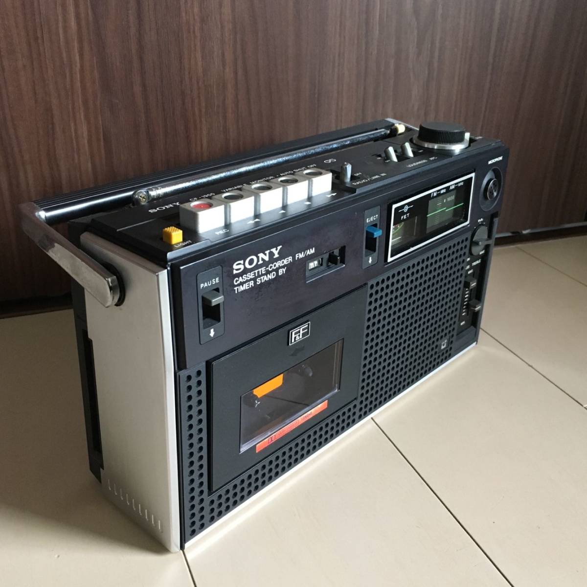 ジャンク品SONY SONY CF-1900 ラジオカセットレコーダー ジャンク