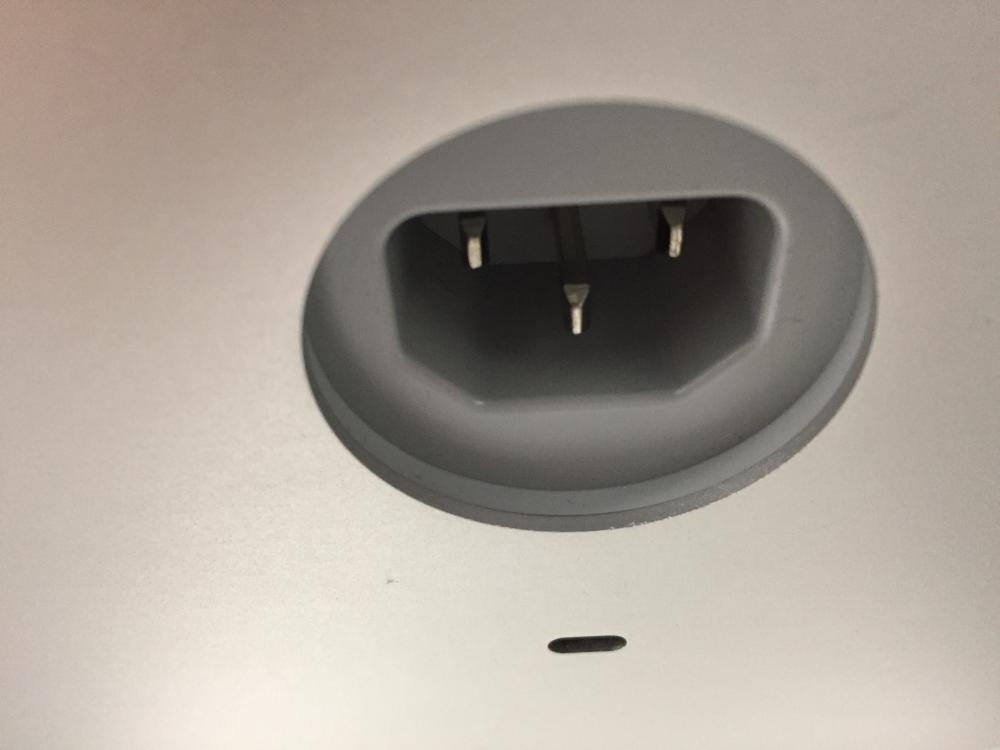 Apple IM1014【ジャンク品】 iMac 21.5インチ Mid 2010 /160 iMac 27
