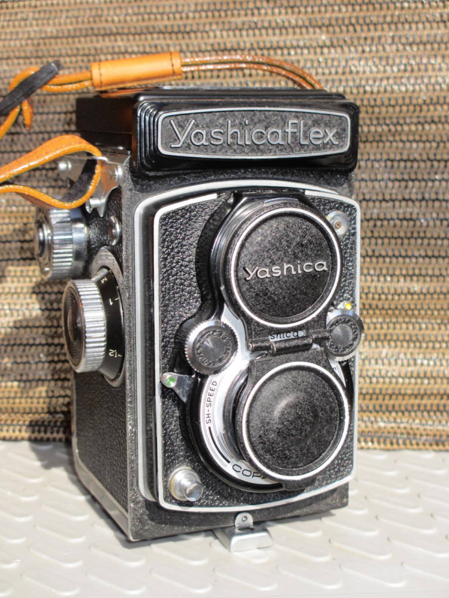 限定値下げ yashicaflex 80mm f3.5 C型 専用革ケース付き 【公式通販】