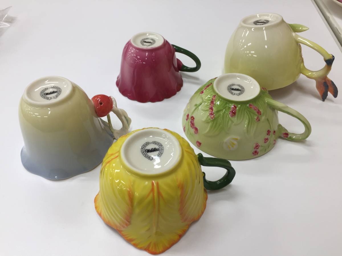 ワタトウ watatou カップ＆ソーサー 金彩 watatou⁄カップ&ソーサー 