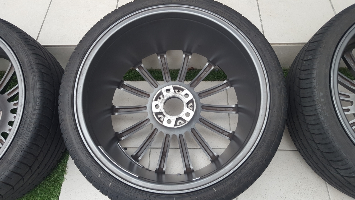 まだまだ使える メルセデス・ベンツ AMG タイヤホイール W205 S205 