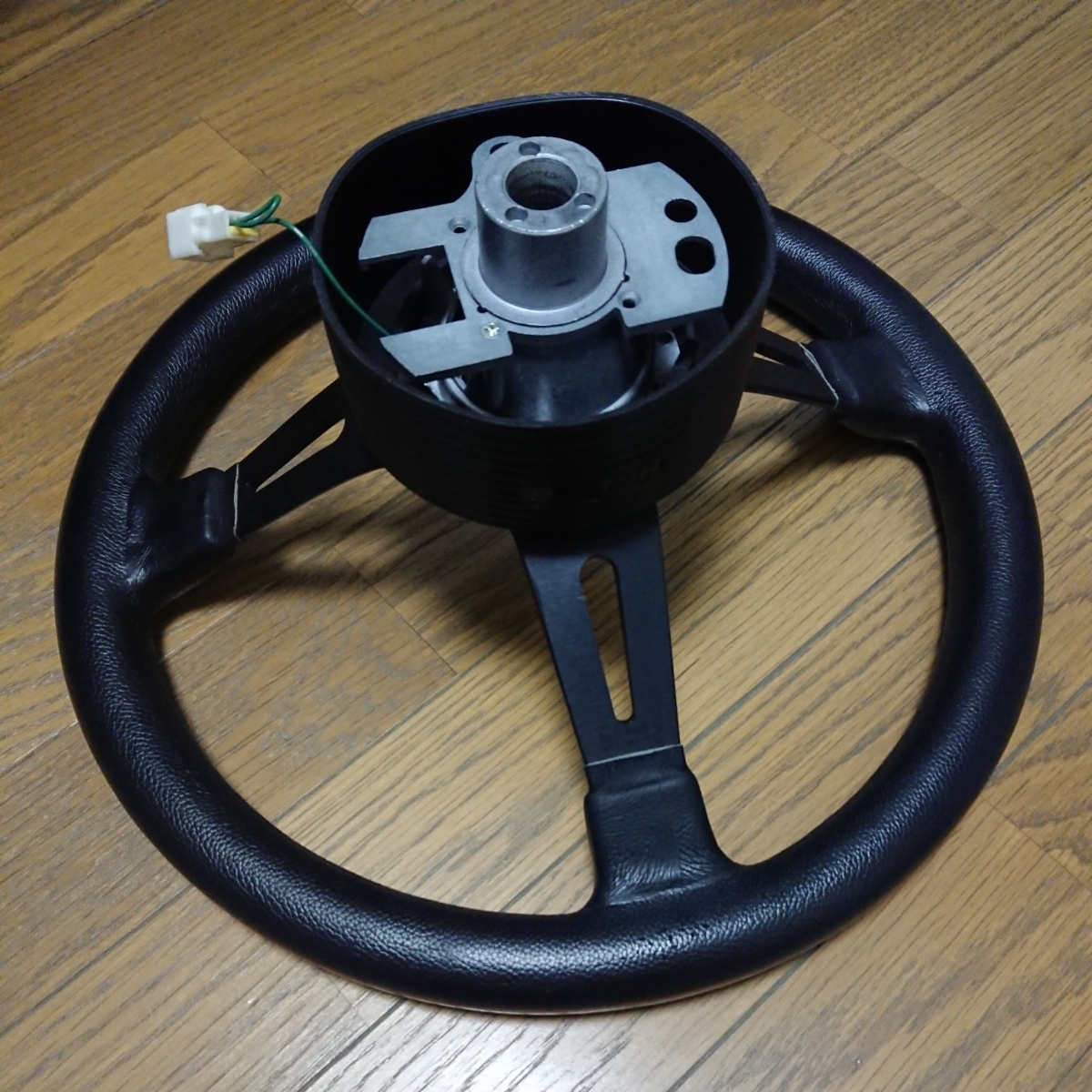 MOD.08 ステアリング | momo M-58 BK モモ(Momo) 35パイ レザー 