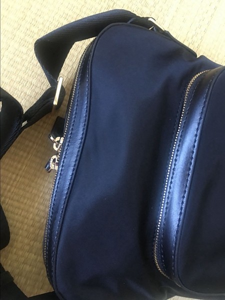 ポール スミス Paul Smith 軽量 ナイロン＋PU 撥水加工 ショルダーバッグ ブラック