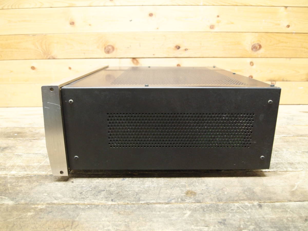 プリメインアンプ E-303 アキュフェーズ Accuphase CAccuphase 2600212