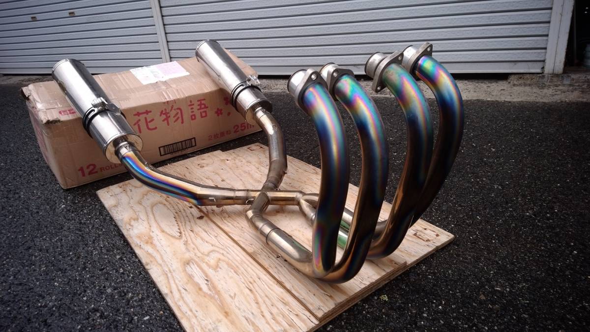 投稿詳細｜MOTOCLE ホンダ X4 アールズギア ワイバン ツインテール