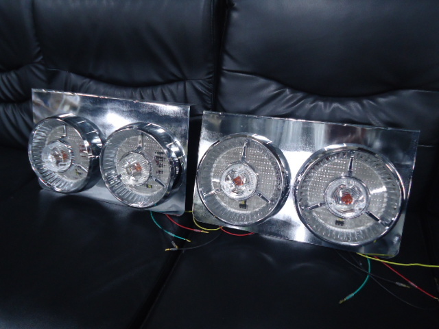 24V 丸型 2連 ヤンキー テール ランプ 大型車 トラック デコトラ クリアタイプ 左右セット レトロ