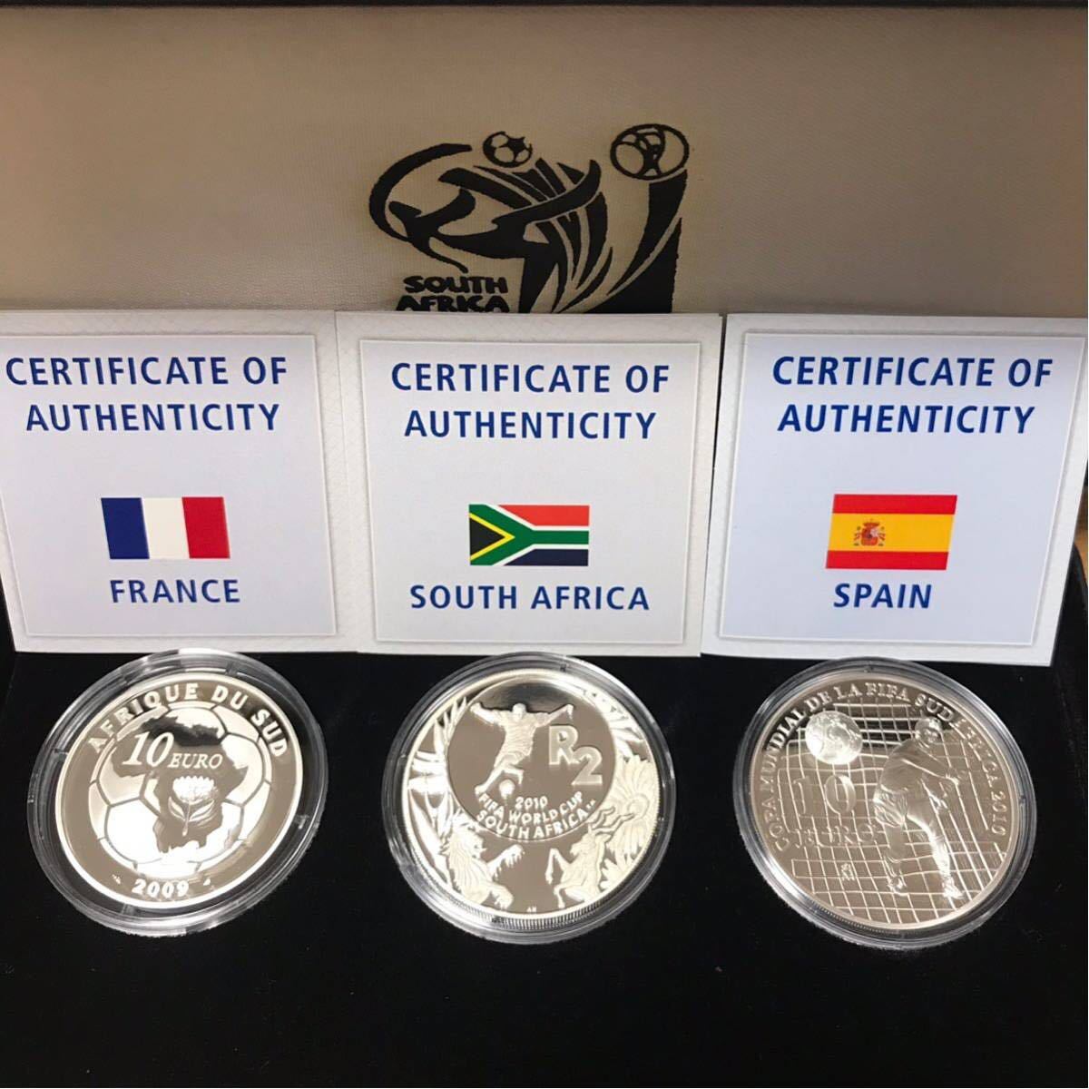 【格安，爆買い】 FIFAワールドカップ 南アフリカ 公式記念貨幣 銀貨 3種セット 2次販売 計82.83g / 以下検索 サッカー 同梱歓迎 ポイント消化 お宝 レア(アフリカ)｜売買されたオークション情報、yahooの商品情報 アフリカ