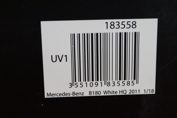 MERCEDES BENZ B180 2011 rouge - Référence 183559 fabriquée par NOREV | Collect World
