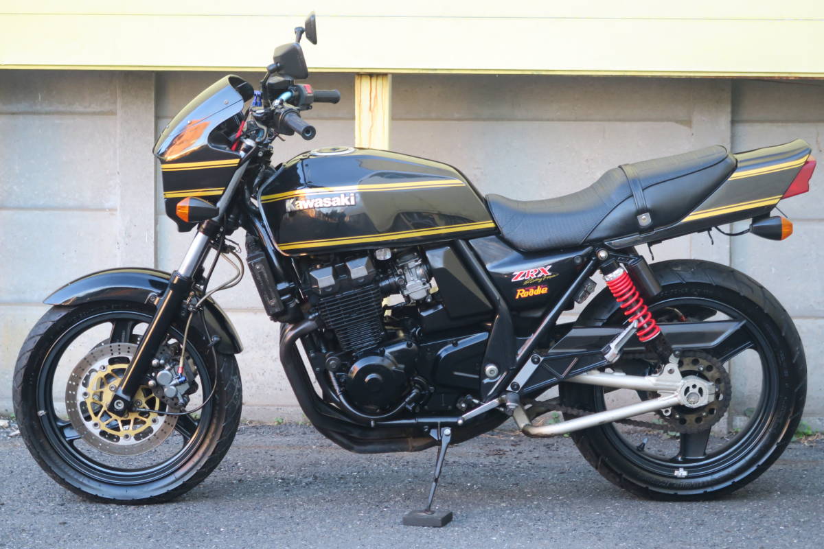 即決価格で車検２年付き(自賠責２５ヶ月と重量税込み)　ＺＲＸ４００　　　Ｚ４００ＦＸ　Ｚ４００ＧＰ　ゼファー４００　ゼファーｘ　