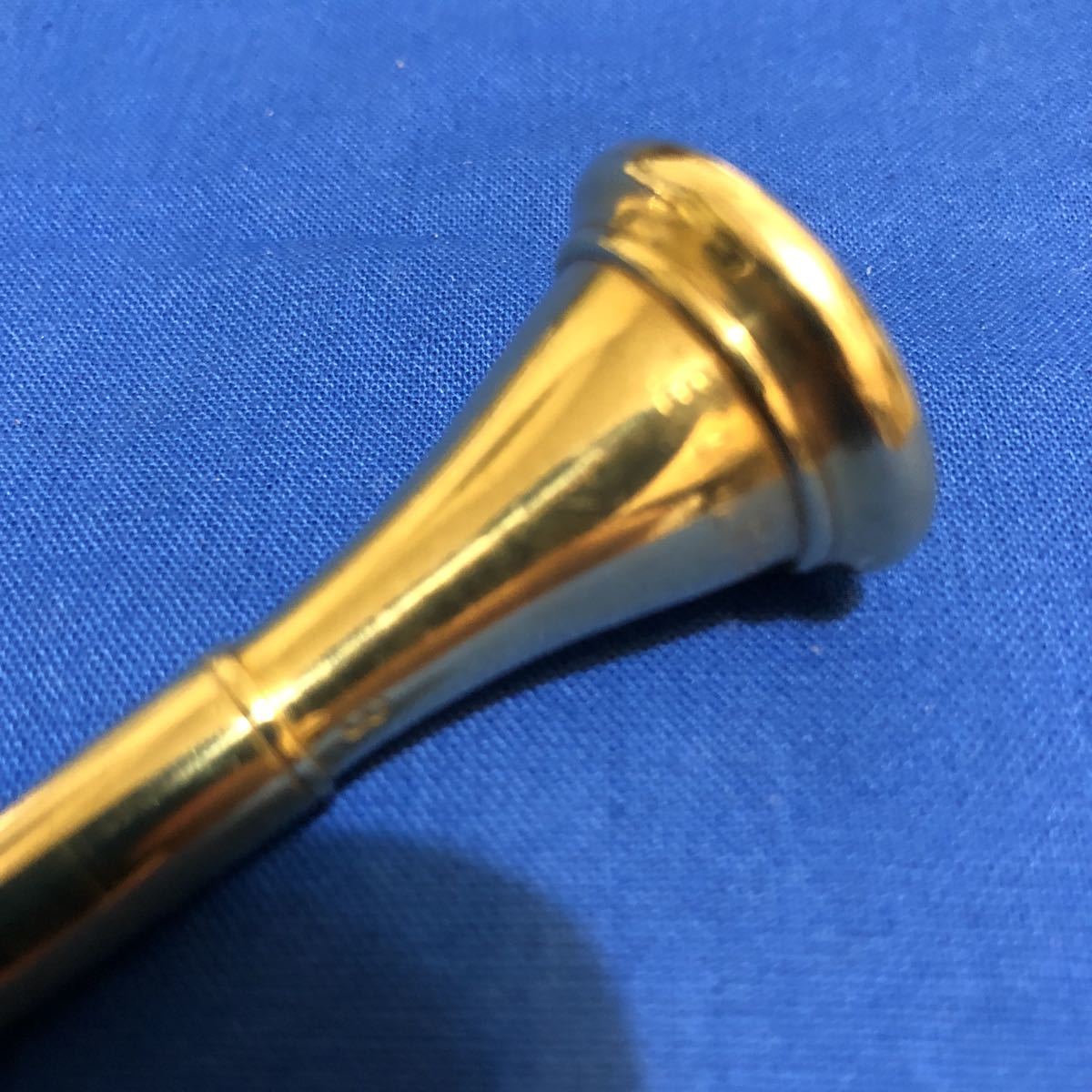 アレキサンダー ホルンマウスピース8 金メッキ24k(フレンチホルン)｜売買されたオークション情報、yahooの商品情報をアーカイブ公開
