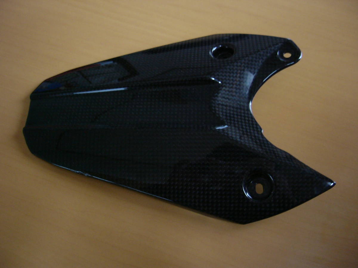 トライアンフ デイトナ675 カーボン リアフェンダー daytona675R