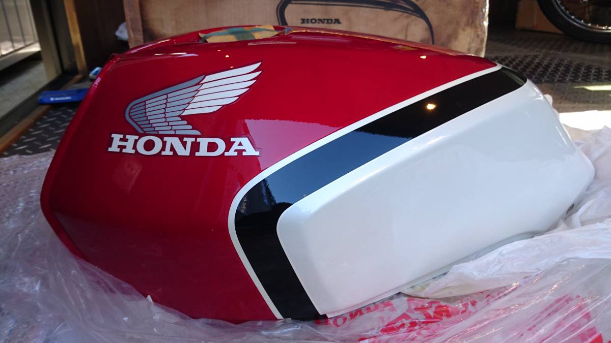 CBX400F 純正 オリジナルタンク 未使用 赤白_8